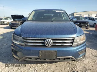 2018 Volkswagen Tiguan SEL with VIN 3VV3B7AX1JM034279, listed as a Copart auction lot 60402155 with 91,751 mi miles and Salvage title. Bid and sale history available at DreamBid. Image 5.
