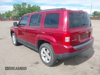 2013 Jeep Patriot Sport с VIN 1C4NJRBB6DD129381, выставлен на аукционе IAAI как лот 42304683 с пробегом 93 778 миль миль и . История ставок и продаж доступна на DreamBid. Изображение 3.