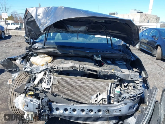 2013 Ford Escape SEL with VIN 1FMCU9H97DUD30608, listed as a IAAI auction lot 41800073 with 102,180 mi miles. Bid and sale history available at carsss.com. Image 10.