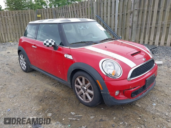2012 MINI Hardtop S with VIN WMWSV3C52CT385757, listed as a IAAI auction lot 42255285 with 116,660 mi miles and . Bid and sale history available at DreamBid. Image 1.
