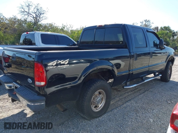 2001 Ford Super Duty F-250 XL with VIN 1FTNW21F71EB25519, listed as a IAAI auction lot 41501368 with 277,130 mi miles. Bid and sale history available at carsss.com. Image 4.