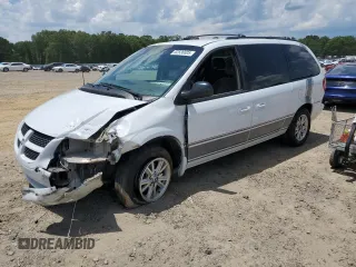 2005 Dodge Caravan SE with VIN 1D4GP24R35B226109, listed as a Copart auction lot 62536805 with 128,752 mi miles and Salvage title. Bid and sale history available at DreamBid. Image 1.