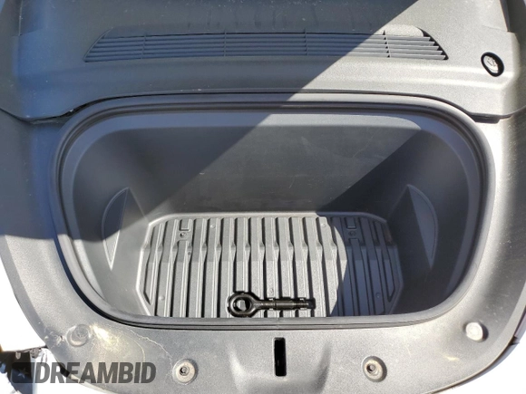 2021 Tesla Model Y Performance with VIN 5YJYGDEF7MF269221, listed as a Copart auction lot 52109785 with 61,619 mi miles and Salvage Title. Bid and sale history available at DreamBid. Image 12.