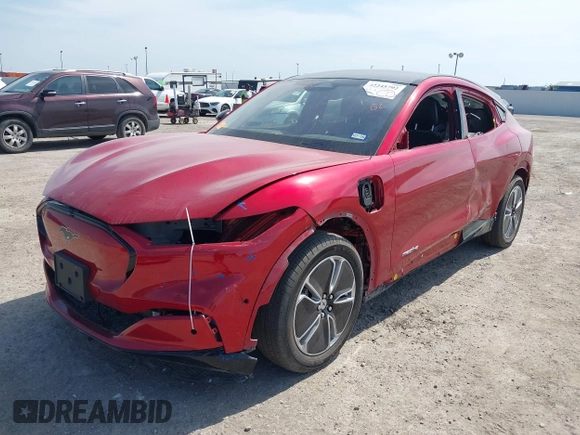 2023 Ford Mustang Mach-E Premium z VIN 3FMTK3R40PMA88565, wystawiony jako IAAI lot #42245792 z przebiegiem 21 394 mil mil oraz . Historia ofert i sprzedaży dostępna na DreamBid. Obrazek 6.