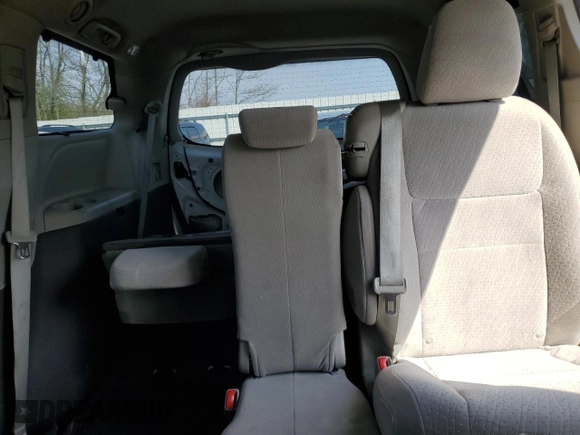 2015 Toyota Sienna LE AAS with VIN 5TDKK3DC8FS546916, listed as a Copart auction lot 52077345 with 119,285 mi miles and Salvage Title. Bid and sale history available at carsss.com. Image 10.
