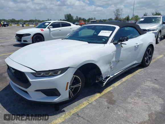 2025 Ford Mustang EcoBoost with VIN 1FAGP8UH4S5105984, listed as a IAAI auction lot 42144715 with 3,573 mi miles. Bid and sale history available at carsss.com. Image 18.
