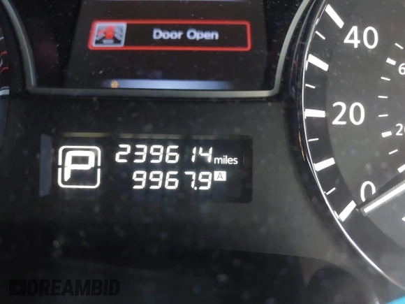 2015 Nissan Altima SV with VIN 1N4AL3AP8FC133739, listed as a IAAI auction lot 42117883 with 239,614 mi miles and . Bid and sale history available at carsss.com. Image 7.