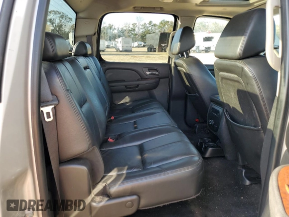 2008 Chevrolet Silverado 3500HD DRW LTZ with VIN 1GCJK33698F169636, listed as a Copart auction lot 43018745 with 256,640 mi miles and Salvage Title. Bid and sale history available at carsss.com. Image 10.