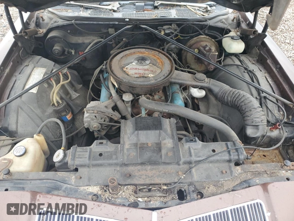 1977 Oldsmobile Cutlass z VIN 3J57R7M186772, wystawiony jako Copart lot #70648914 z przebiegiem 43 326 mil mil oraz Szkoda całkowita • Salvage title. Historia ofert i sprzedaży dostępna na DreamBid. Obrazek 11.