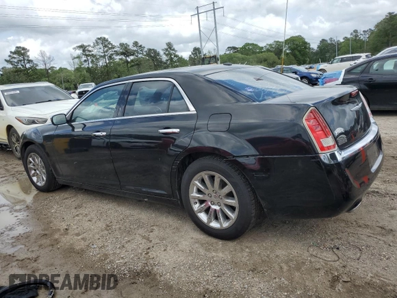 2012 Chrysler 300 Limited z VIN 2C3CCACG6CH144305, wystawiony jako Copart lot #51346195 z przebiegiem 133 872 mil mil oraz Szkoda całkowita • Salvage title. Historia ofert i sprzedaży dostępna na DreamBid. Obrazek 2.