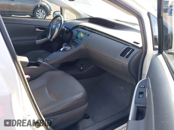 2010 Toyota Prius II with VIN JTDKN3DU7A5053503, listed as a IAAI auction lot 41518752 with 166,155 mi miles. Bid and sale history available at carsss.com. Image 5.
