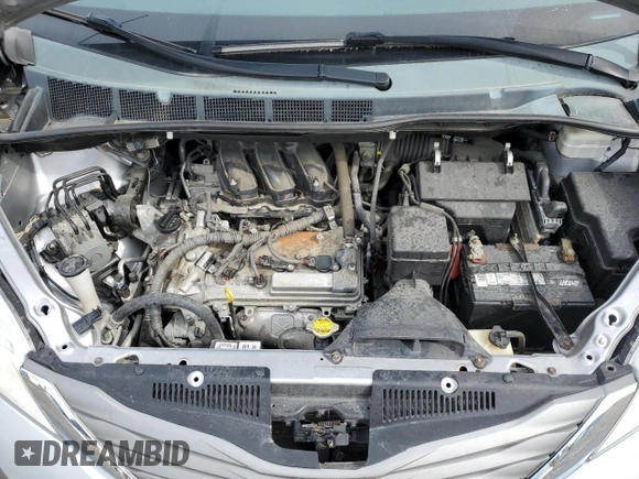 2012 Toyota Sienna XLE AAS with VIN 5TDYK3DCXCS278957, listed as a Copart auction lot 54218945 with 92,126 mi miles and Salvage Title. Bid and sale history available at carsss.com. Image 12.