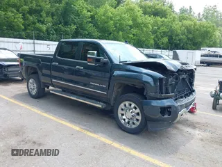 2019 GMC Sierra 2500HD Denali with VIN 1GT12SEY8KF114921, listed as a IAAI auction lot 42469920 with 86,763 mi miles and . Bid and sale history available at DreamBid. Image 1.