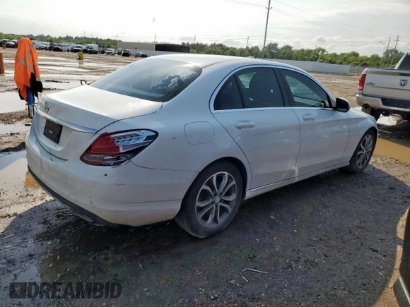 2016 Mercedes-Benz C 300 с VIN 55SWF4JB5GU172163, выставлен на аукционе Copart как лот 60413345 с пробегом 241 735 миль миль и Чистый • Clean title. История ставок и продаж доступна на DreamBid. Изображение 3.