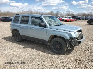 2014 Jeep Patriot Latitude with VIN 1C4NJRFBXED512414, listed as a Copart auction lot 50934605 with 37,714 mi miles and Salvage Title. Bid and sale history available at carsss.com. Image 4.