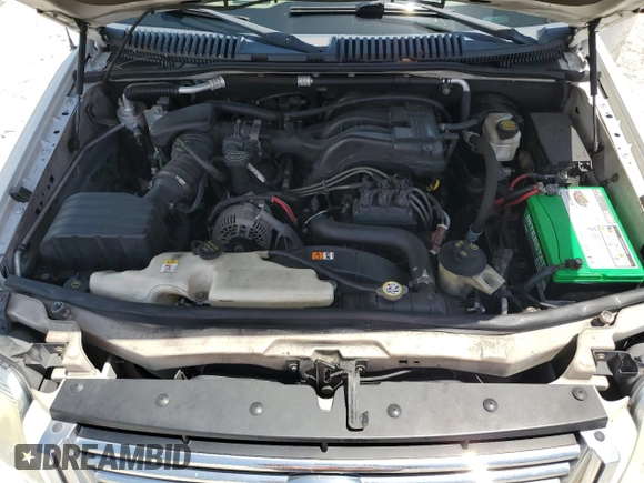 2007 Ford Explorer XLT z VIN 1FMEU63E57UA98588, wystawiony jako Copart lot #60861605 z przebiegiem 174 118 mil mil oraz Szkoda całkowita • Salvage title. Historia ofert i sprzedaży dostępna na DreamBid. Obrazek 12.