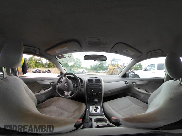 2010 Toyota Corolla z VIN 2T1BU4EE4AC503045, wystawiony jako IAAI lot #42351498 z przebiegiem 133 249 mil mil oraz . Historia ofert i sprzedaży dostępna na DreamBid. Obrazek 19.