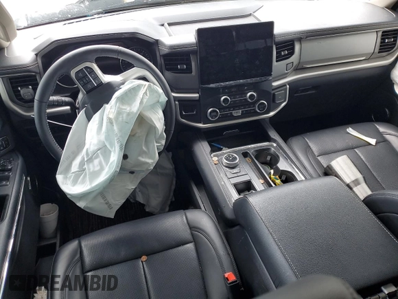 2024 Ford Expedition XLT с VIN 1FMJU1H8XREA21264, выставлен на аукционе Copart как лот 52568695 с пробегом Не указан миль и Списание • Salvage title. История ставок и продаж доступна на DreamBid. Изображение 8.