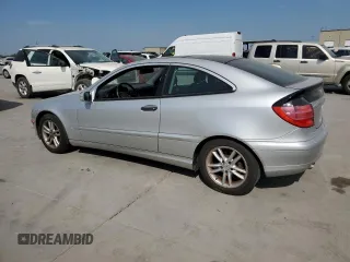 2003 Mercedes-Benz C 230 Kompressor with VIN WDBRN40J43A407471, listed as a Copart auction lot 74177904 with Not provided miles and Clean title. Bid and sale history available at DreamBid. Image 2.