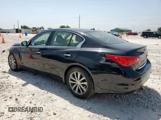 2015 Infiniti Q50 z VIN JN1BV7AR4FM423894, wystawiony jako Copart lot #57297595 z przebiegiem 82 593 mil mil oraz Szkoda całkowita • Salvage title. Historia ofert i sprzedaży dostępna na DreamBid. Obrazek 2.