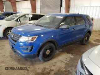 2019 Ford Police Interceptor Utility z VIN 1FM5K8AT8KGB15703, wystawiony jako Copart lot #76998894 z przebiegiem 104 702 mil mil oraz Tytuł czysty. Historia ofert i sprzedaży dostępna na DreamBid. Obrazek 1.
