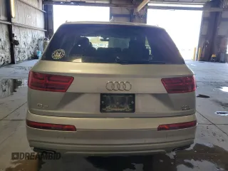 2018 Audi Q7 Premium Plus z VIN WA1LAAF78JD015418, wystawiony jako Copart lot #52317205 z przebiegiem 97 675 mil mil oraz Szkoda całkowita • Salvage title. Historia ofert i sprzedaży dostępna na DreamBid. Obrazek 6.