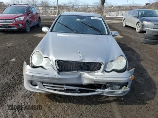 2006 Mercedes-Benz C with VIN WDBRF54J56F732974, listed as a Copart auction lot 49057985 with 208,484 mi miles and Clean Title. Bid and sale history available at DreamBid. Image 5.