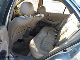 1999 Honda Accord Sdn EX with VIN 1HGCG1658XA005860, listed as a IAAI auction lot 41650754 with 295,446 mi miles. Bid and sale history available at carsss.com. Image 8.