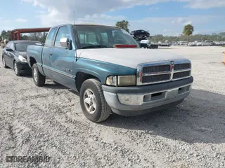 1996 Dodge Ram 1500 with VIN 3B7HC13Z3TG143986, listed as a IAAI auction lot 40826804 with 31,859 mi miles. Bid and sale history available at carsss.com. Image 1.