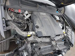 2019 Audi Q7 Premium Plus с VIN WA1LHAF77KD038525, выставлен на аукционе IAAI как лот 41736141 с пробегом 38 928 миль миль и . История ставок и продаж доступна на DreamBid. Изображение 19.