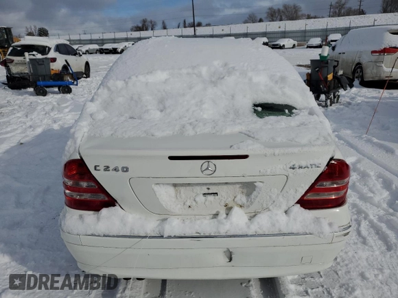 2005 Mercedes-Benz C 240 with VIN WDBRF81J45F634085, listed as a Copart auction lot 46106315 with 155,017 mi miles and Salvage Title. Bid and sale history available at DreamBid. Image 6.