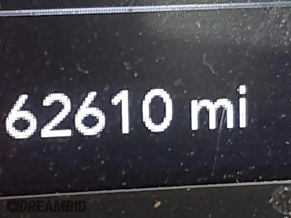 2020 Jeep Wrangler Unlimited Sport S z VIN 1C4HJXDN5LW204468, wystawiony jako IAAI lot #41855289 z przebiegiem 62 610 mil mil oraz . Historia ofert i sprzedaży dostępna na DreamBid. Obrazek 16.