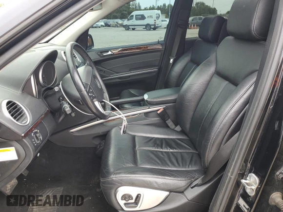 2008 Mercedes-Benz GL-Class 5.5L with VIN 4JGBF86E18A368018, listed as a Copart auction lot 61105824 with 105,721 mi miles and Salvage Title. Bid and sale history available at carsss.com. Image 7.