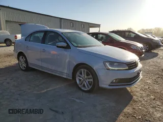 2017 Volkswagen Jetta SEL с VIN 3VWL17AJ5HM312931, выставлен на аукционе Copart как лот 52101195 с пробегом 37 192 миль миль и Списание • Salvage title. История ставок и продаж доступна на DreamBid. Изображение 4.