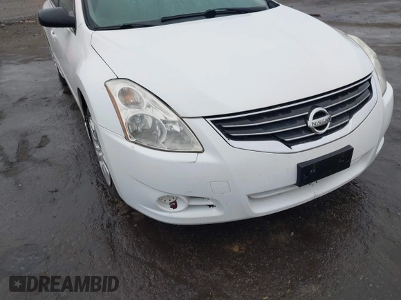 2010 Nissan Altima 2.5 SL with VIN 1N4AL2AP9AC178515, listed as a IAAI auction lot 42022772 with 240,486 mi miles. Bid and sale history available at carsss.com. Image 6.