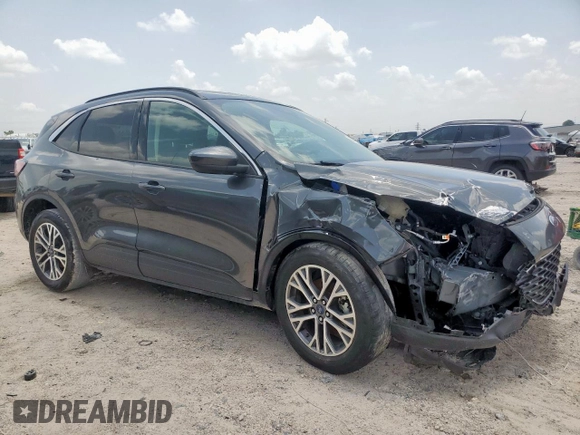 2020 Ford Escape SEL with VIN 1FMCU0H67LUA31684, listed as a Copart auction lot 63250425 with 70,108 mi miles and Salvage title. Bid and sale history available at DreamBid. Image 4.