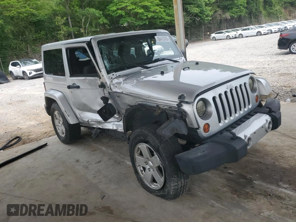 2011 Jeep Wrangler Sahara with VIN 1J4AA5D13BL546742, listed as a Copart auction lot 56415765 with 60,454 mi miles and Salvage title. Bid and sale history available at DreamBid. Image 4.