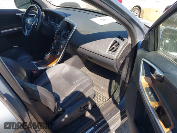 2017 Volvo XC60 Inscription with VIN YV440MDU4H2173250, listed as a IAAI auction lot 41850346 with 122,178 mi miles and . Bid and sale history available at DreamBid. Image 5.