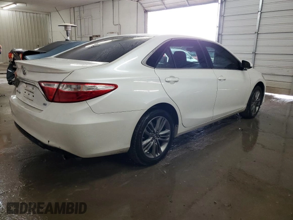 2017 Toyota Camry XLE with VIN 4T1BF1FK9HU306636, listed as a Copart auction lot 81225024 with 190,336 mi miles and Salvage Title. Bid and sale history available at carsss.com. Image 3.