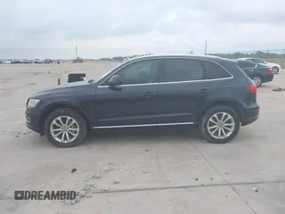 2014 Audi Q5 Premium Plus with VIN WA1LFAFP6EA038754, listed as a IAAI auction lot 42161656 with 173,202 mi miles. Bid and sale history available at carsss.com. Image 14.