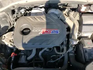 2018 Hyundai Santa Fe 2.0T с VIN 5NMZU4LA7JH107698, выставлен на аукционе Copart как лот 56174225 с пробегом 106 681 миль миль и Списание • Salvage title. История ставок и продаж доступна на DreamBid. Изображение 16.