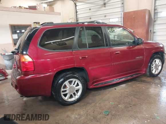 2008 GMC Envoy Denali with VIN 1GKET63M782161903, listed as a IAAI auction lot 41499534 with 149,327 mi miles. Bid and sale history available at carsss.com. Image 4.