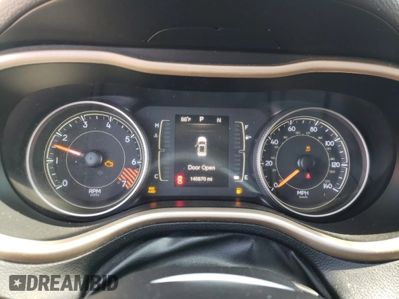 2015 Jeep Cherokee Latitude with VIN 1C4PJMCB9FW771899, listed as a Copart auction lot 63452475 with 140,670 mi miles and Clean title. Bid and sale history available at DreamBid. Image 9.