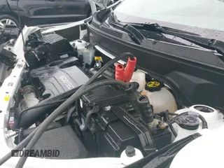 2021 Chevrolet Equinox Premier с VIN 2GNAXNEV7M6112087, выставлен на аукционе IAAI как лот 41102702 с пробегом 32 995 миль миль и . История ставок и продаж доступна на DreamBid. Изображение 19.