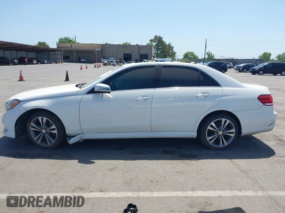 2016 Mercedes-Benz E 350 Sport with VIN WDDHF5KB5GB230005, listed as a IAAI auction lot 39199904 with 88,567 mi miles and . Bid and sale history available at DreamBid. Image 14.