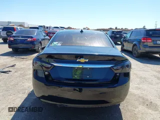 2017 Chevrolet Impala LT with VIN 1G1105S39HU189768, listed as a IAAI auction lot 41762234 with 165,927 mi miles and . Bid and sale history available at DreamBid. Image 16.