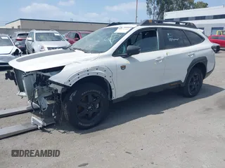 2024 Subaru Outback Wilderness z VIN 4S4BTGUD2R3164461, wystawiony jako IAAI lot #42292989 z przebiegiem 7 068 mil mil oraz . Historia ofert i sprzedaży dostępna na DreamBid. Obrazek 2.
