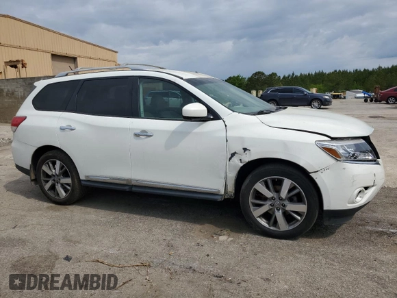 2013 Nissan Pathfinder Platinum with VIN 5N1AR2MMXDC602567, listed as a Copart auction lot 54296405 with 231,298 mi miles and Clean Title. Bid and sale history available at carsss.com. Image 4.