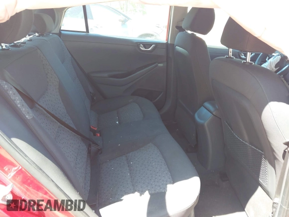 2019 Hyundai Ioniq Blue z VIN KMHC65LCXKU179508, wystawiony jako IAAI lot #42137390 z przebiegiem 118 820 mil mil oraz . Historia ofert i sprzedaży dostępna na DreamBid. Obrazek 8.