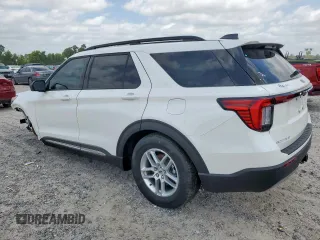 2025 Ford Explorer Active with VIN 1FMUK7DH3SGB30316, listed as a Copart auction lot 57450735 with 509 mi miles and Salvage title. Bid and sale history available at DreamBid. Image 2.